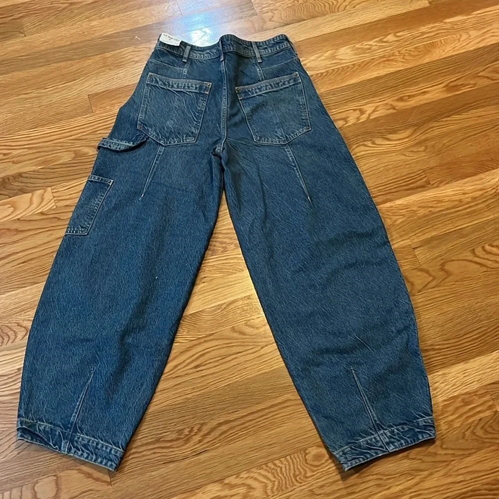 Free People Loren High Rise Carpenter Barrel Jeans Size 28 NWT